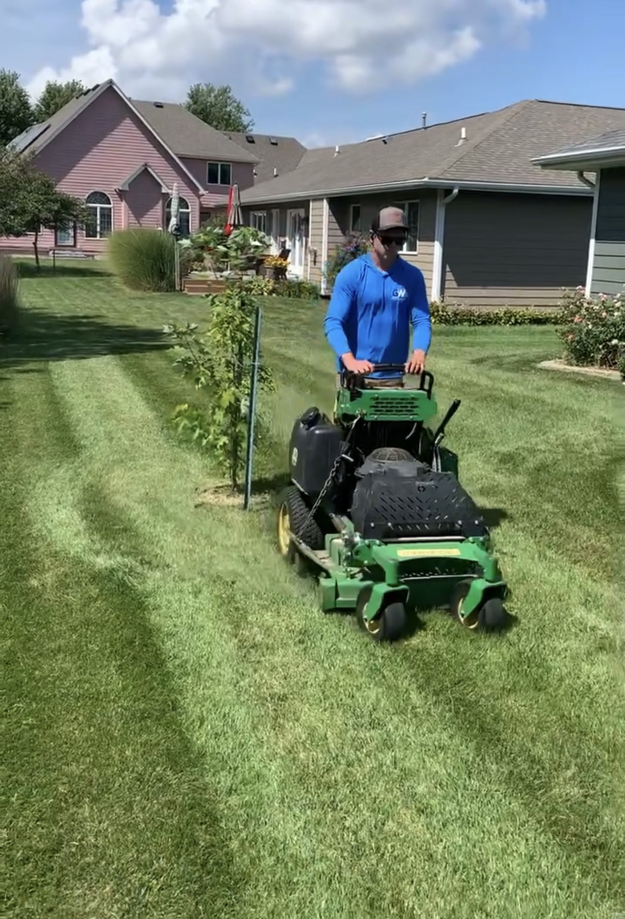 Front yard cleanup completed in Ankeny